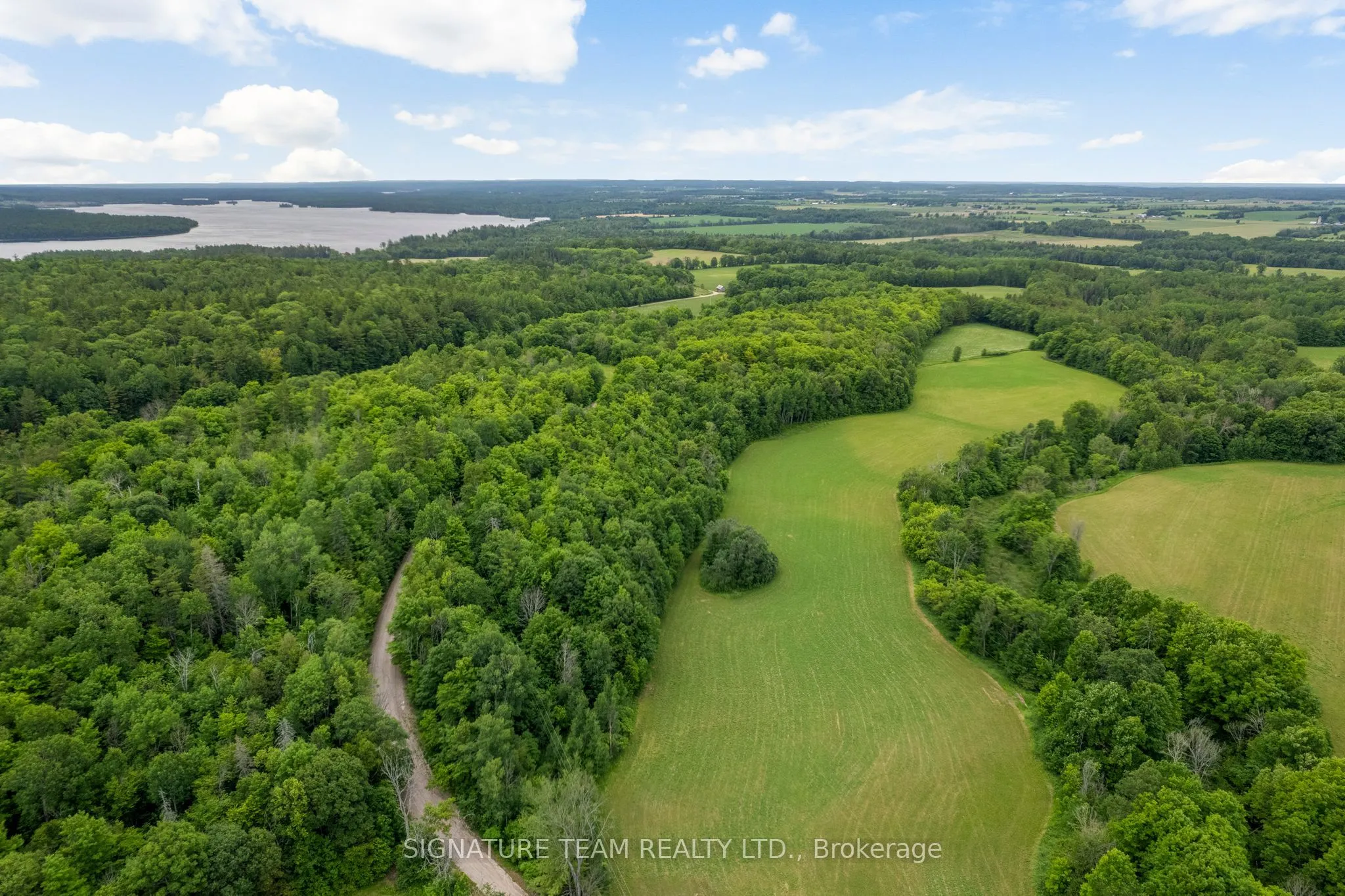 90 Broome Road, ON K0J 1K0