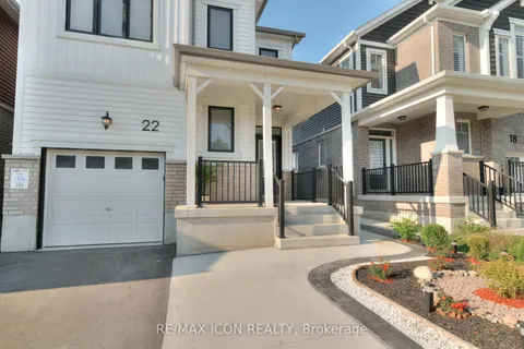 22 Saxony Street, ON N2R 0S3