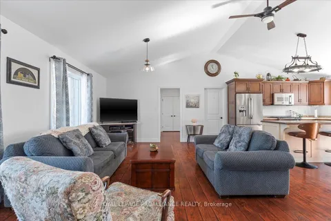 1602 Casey Road, ON K8N 4Z6
