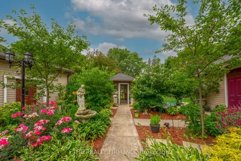 1864 Parkhurst Avenue, ON N5V 2C3