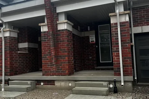 15 Blacklock Street, ON N1S 0E1