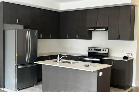 15 Blacklock Street, ON N1S 0E1
