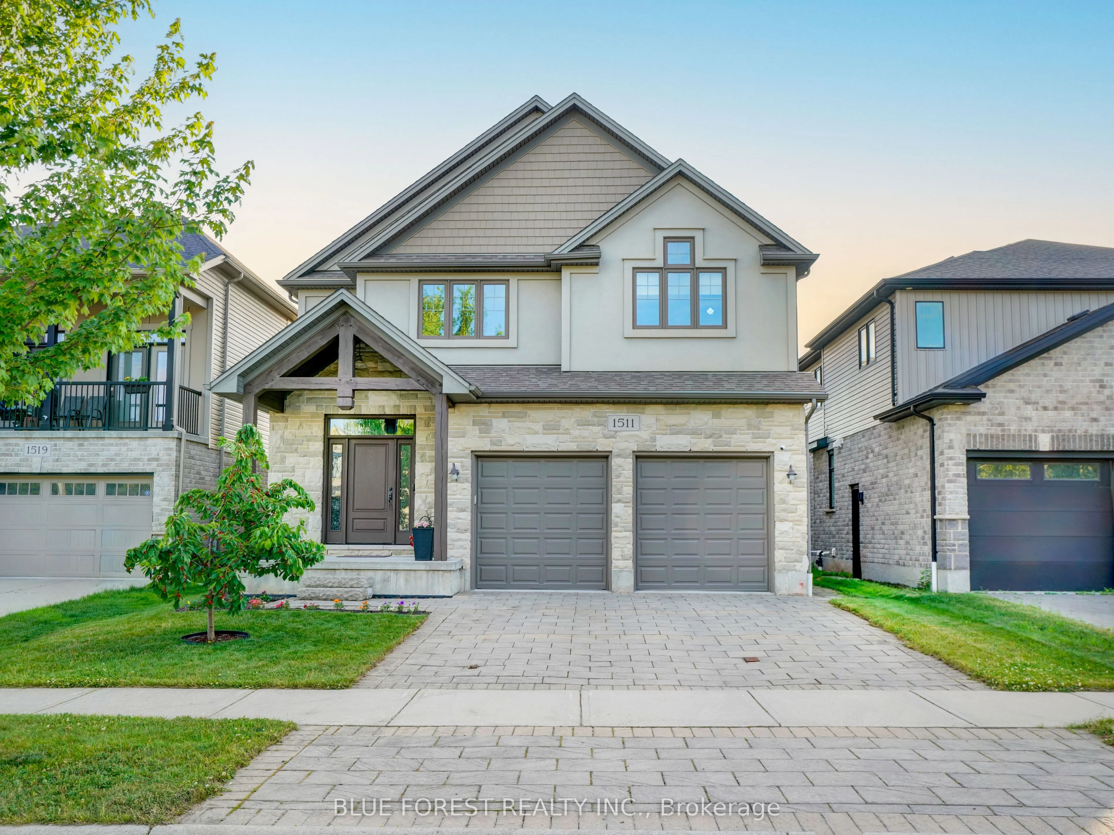 1511 NORTH WENIGE Drive, ON N5X 0J4