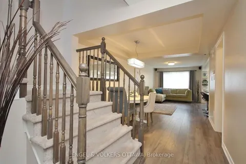 308 Song Sparrow Street, ON K2J 5W5