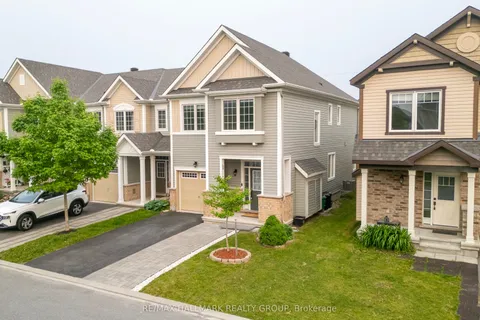 223 Conifer Creek Circle, ON K2M 0M2