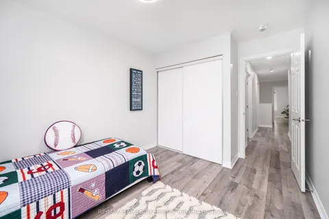 223 Conifer Creek Circle, ON K2M 0M2