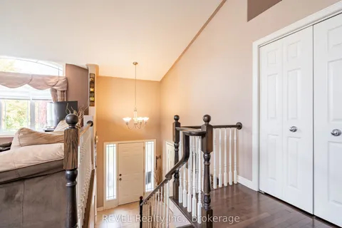 8503 Greenfield Crescent, ON L2H 3J8