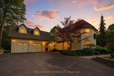 17 Lee Arn Court, ON N4B 2W4