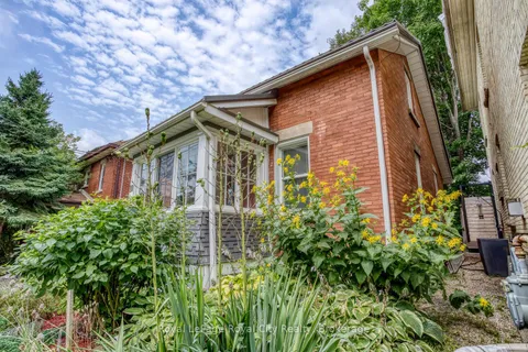 10 Pearl Street, ON N1E 2E3