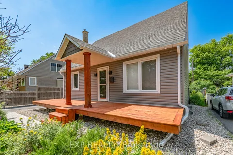 1552 Caledon Street, ON K1G 0H9