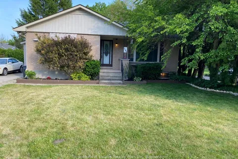 1040 Huron Terrace, ON N2Z 1E5