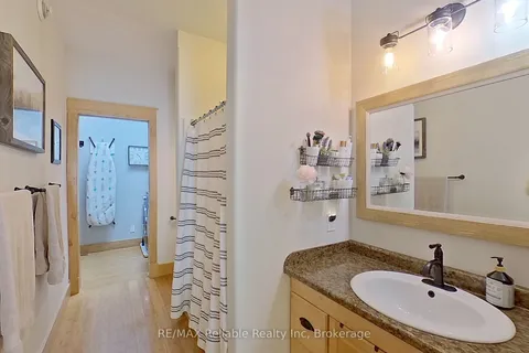11 Ducharme Crescent, ON N0M 1G0