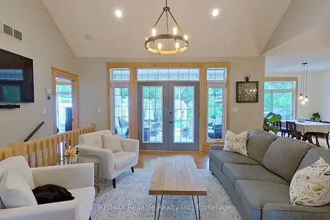 11 Ducharme Crescent, ON N0M 1G0