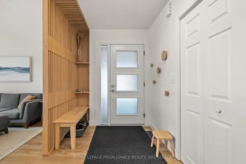 73 Mackenzie Crescent, ON K7M 2S2