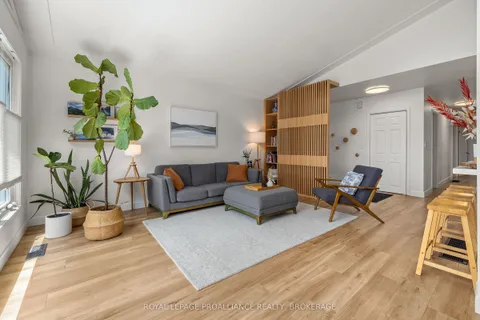 73 Mackenzie Crescent, ON K7M 2S2