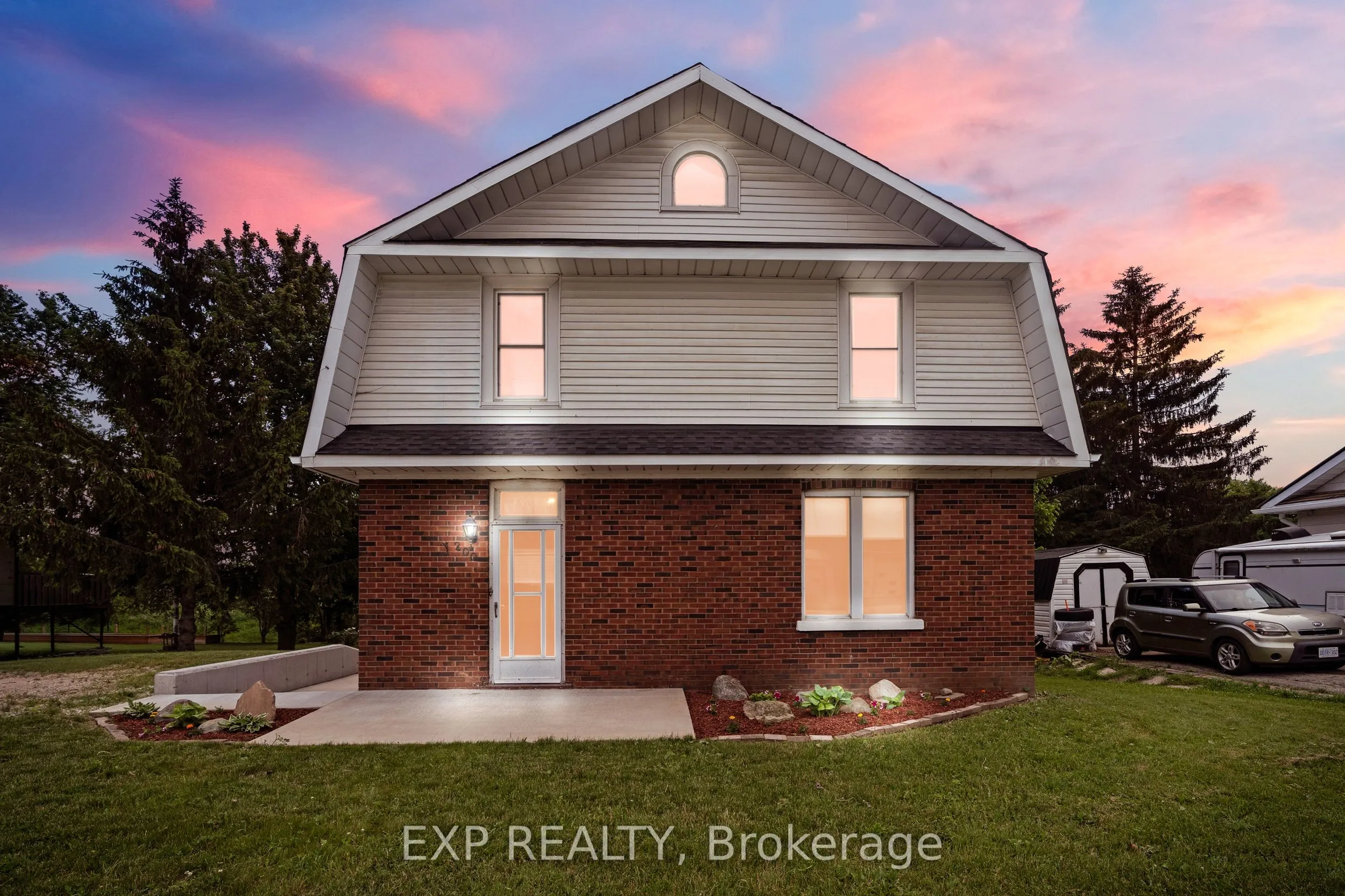 200 Elora Street, ON N0G 1Z0