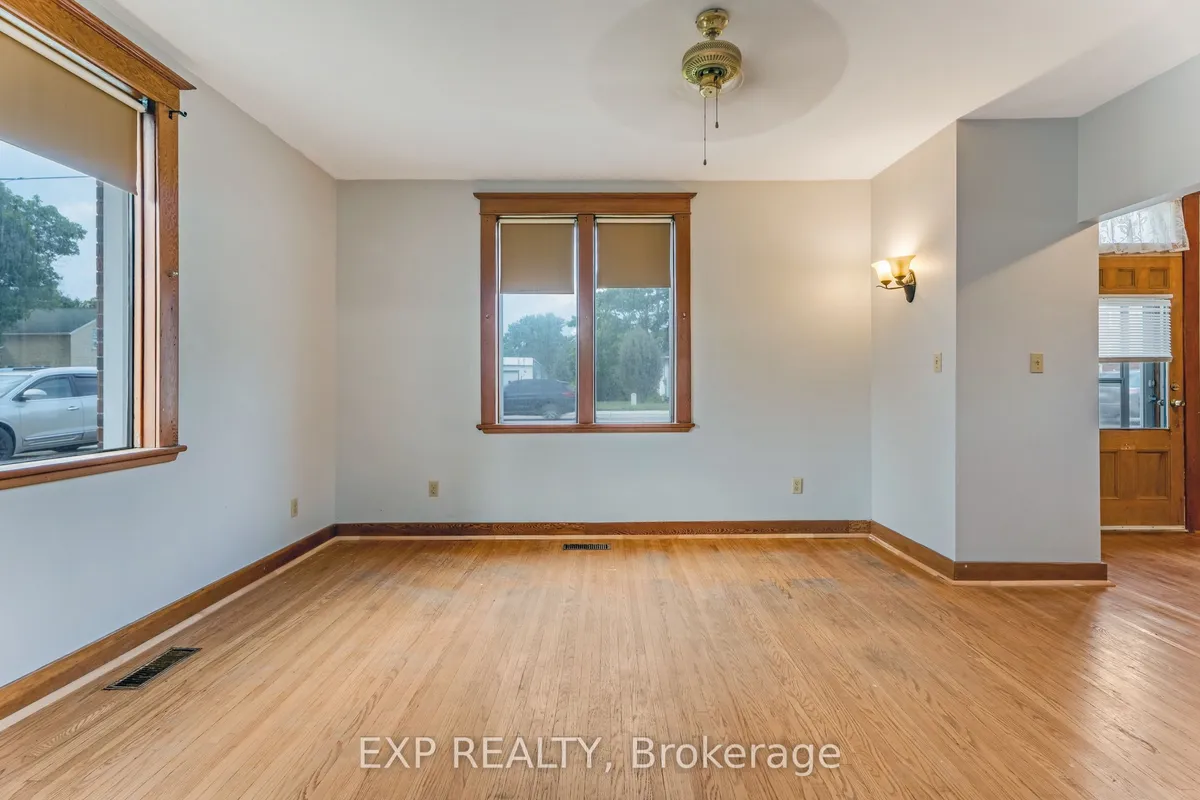 200 Elora Street, ON N0G 1Z0