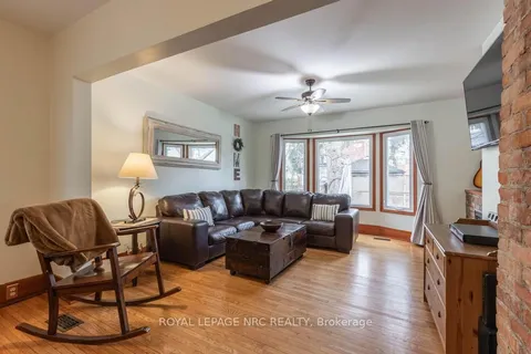 94 Chaplin Avenue, ON L2R 2E7