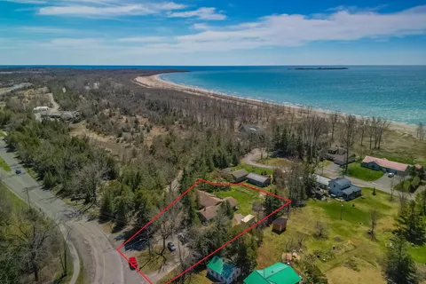 280 Presqu'ile Parkway, ON K0K 1H0