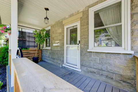 63 Forest Road, ON N1S 3B4