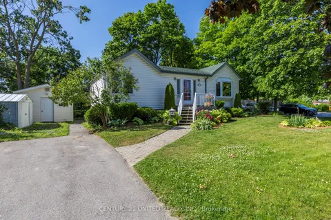 236 Lee Street, ON K9H 5P1