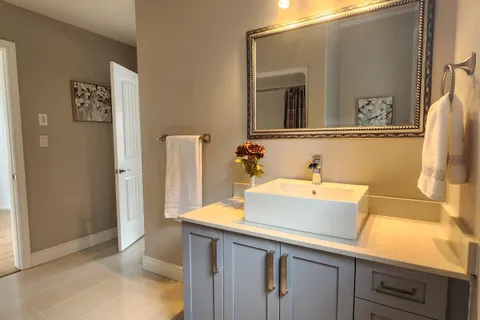 734 Kananaskis Drive, ON K7P 0A9