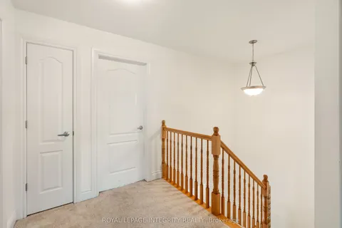 166 Dion Avenue, ON K4K 0M2