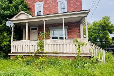 713 ST LAURENT Boulevard, ON K1K 3A6