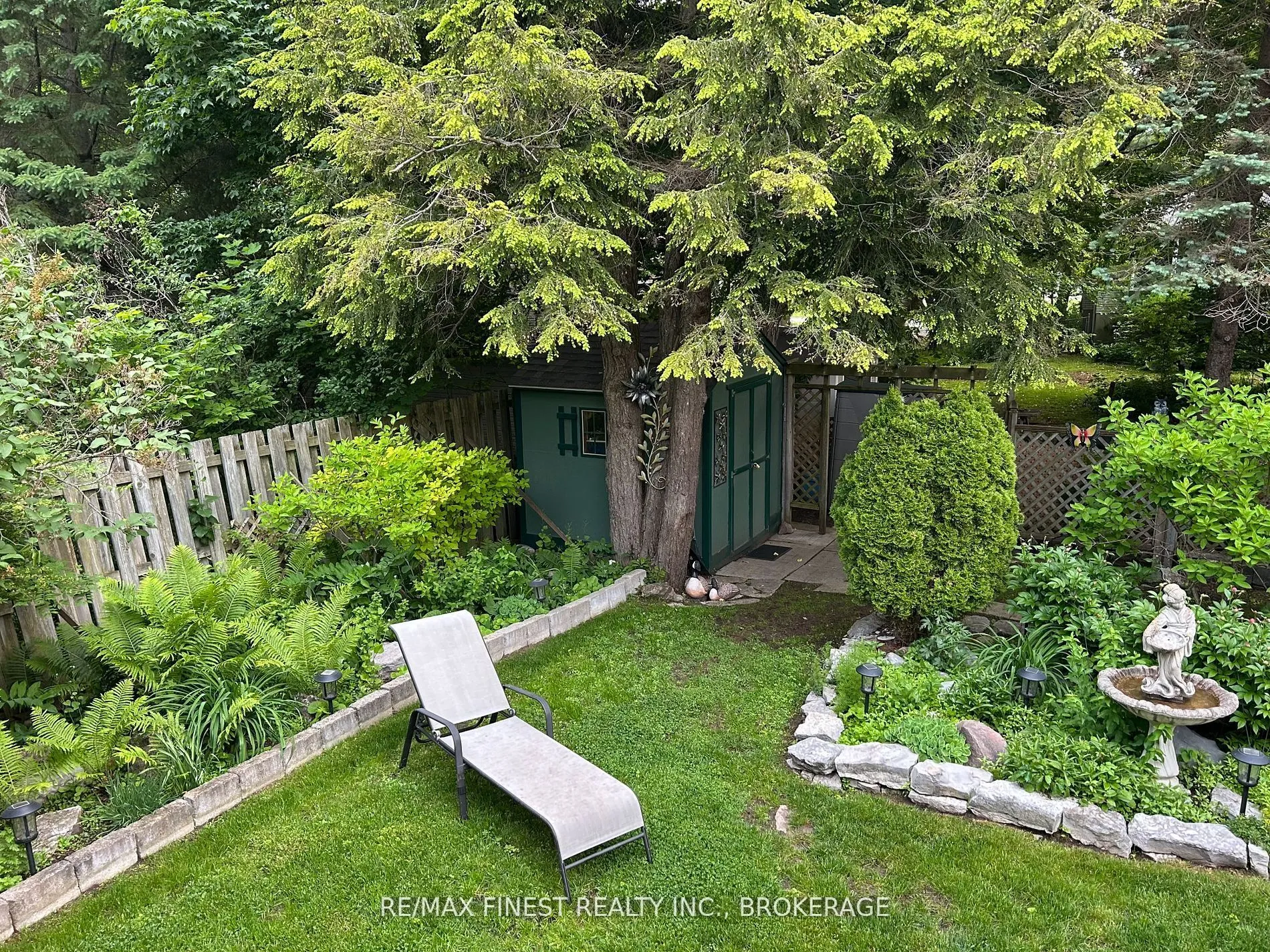 1048 Bauder Crescent, ON K7P 1M6