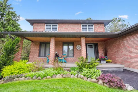 4 Sargent Boulevard, ON N0B 1J0
