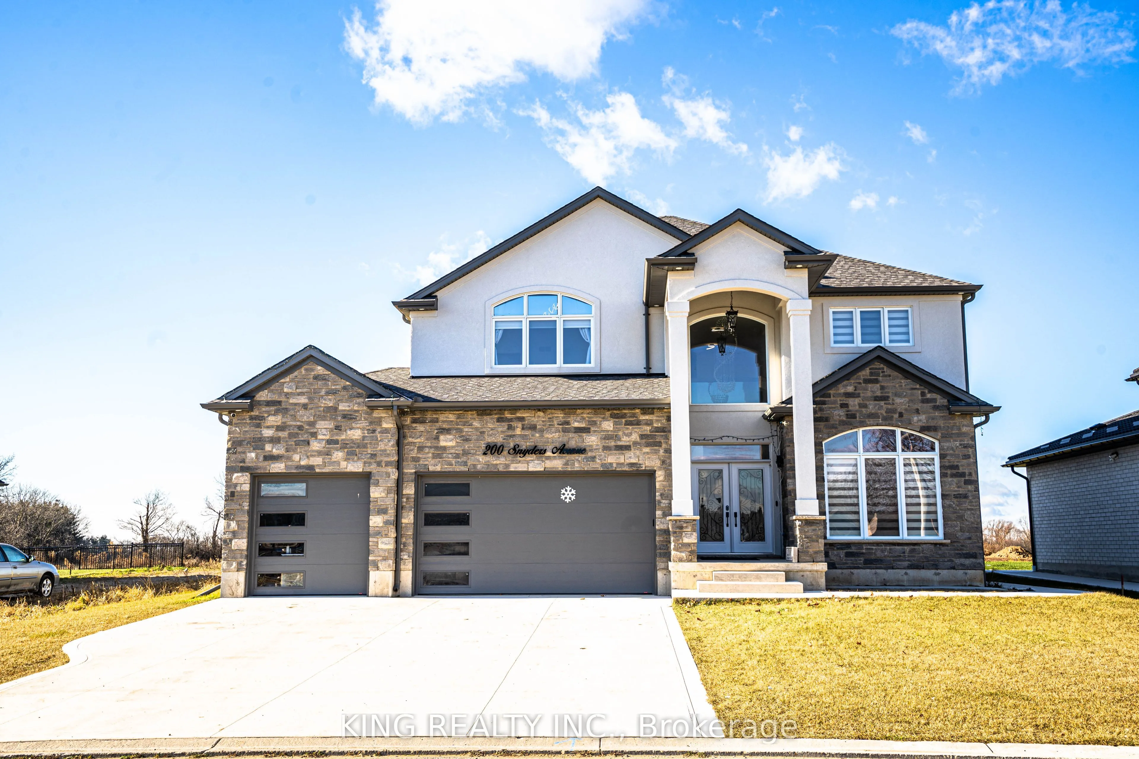 200 Snyders Avenue, ON N0L 1B0