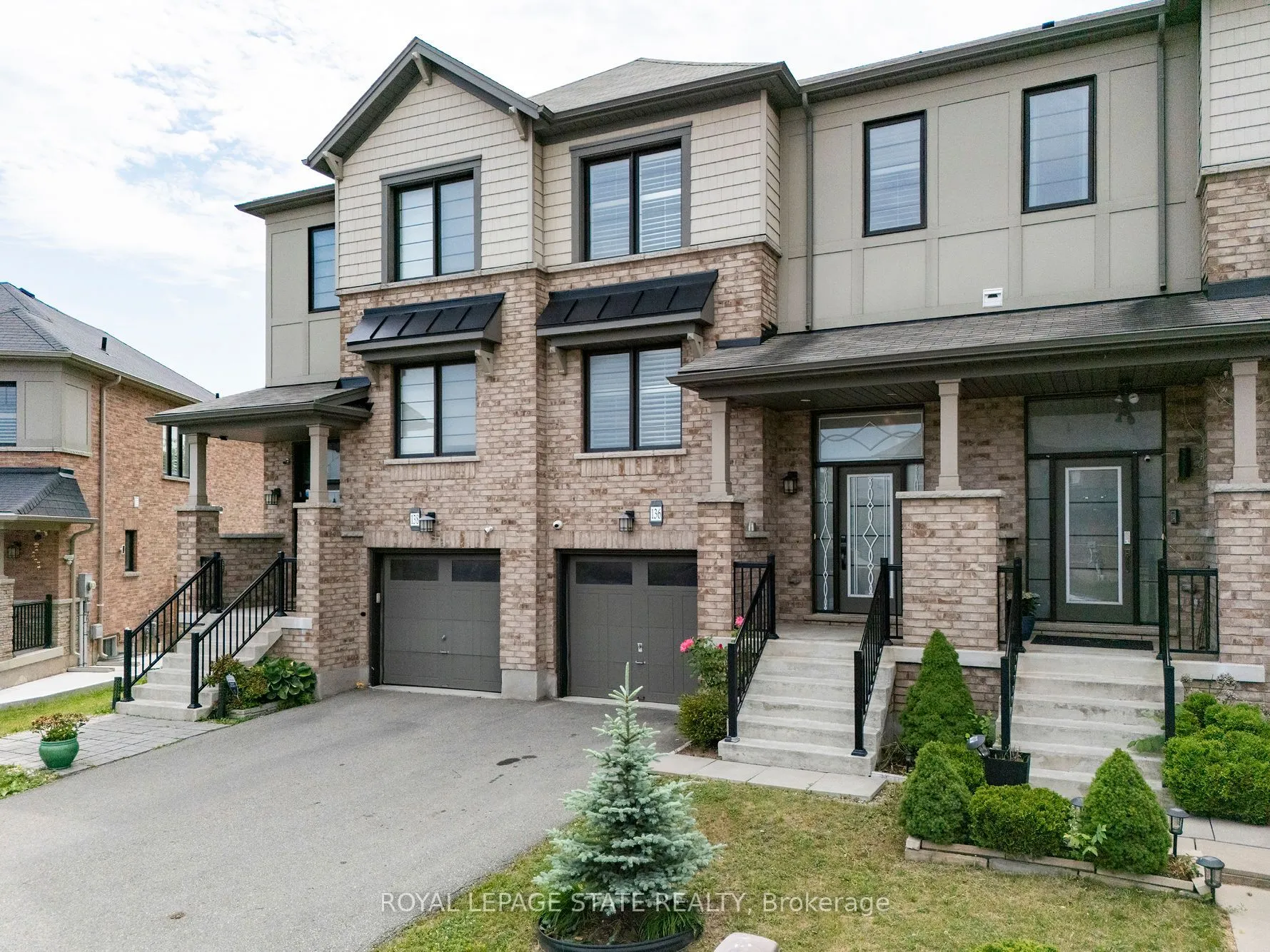 136 Crafter Crescent, ON L8J 0H8
