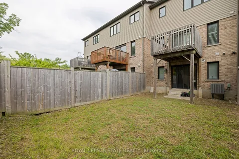 136 Crafter Crescent, ON L8J 0H8