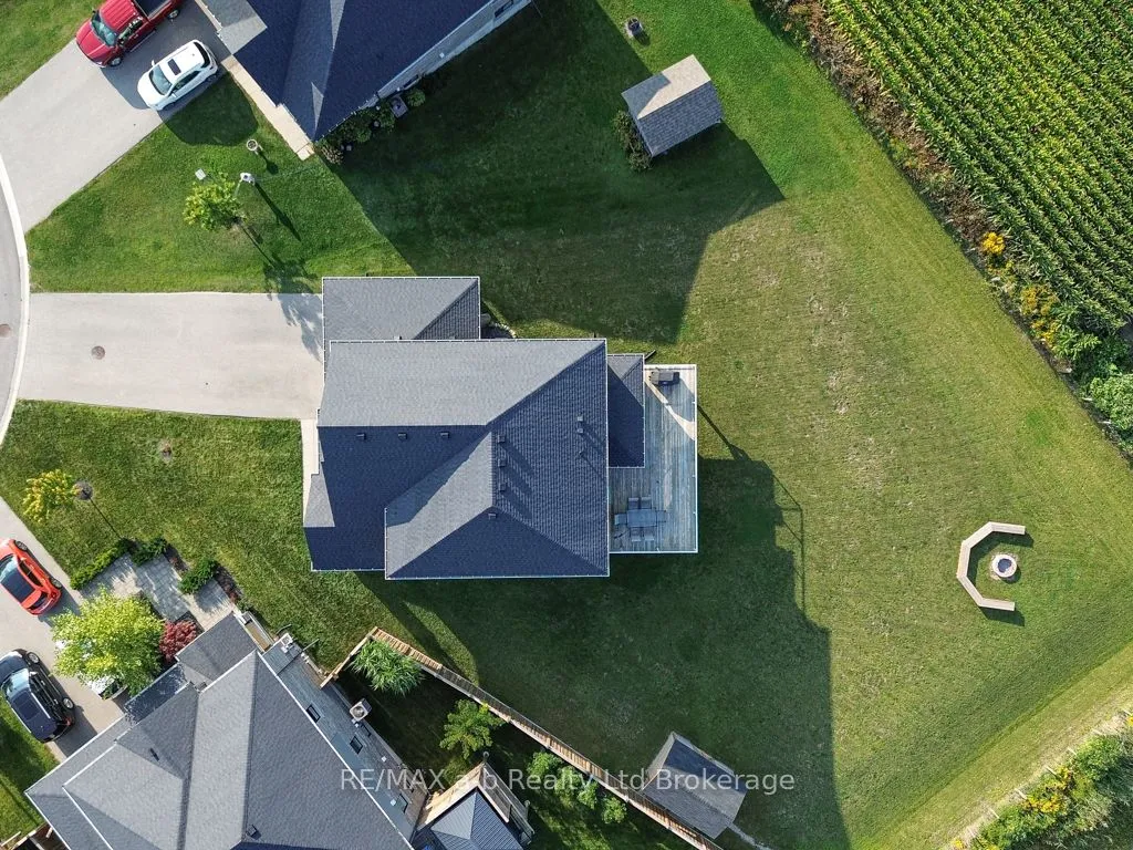 307 Poldon Drive, ON N0J 1P0