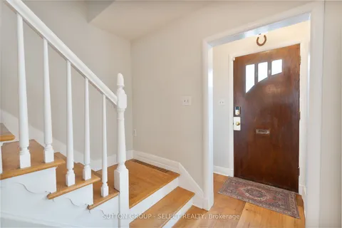 1049 FRASER Avenue, ON N5Y 2T9