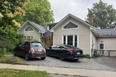 79 Pine Street, ON L1A 3G2