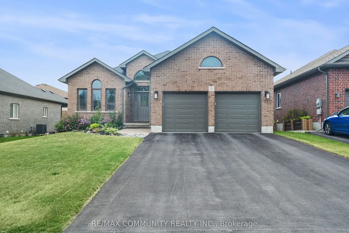 11 Stonecrest Boulevard, ON K8R 0A3