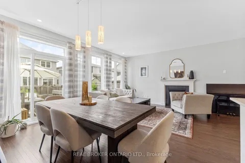 86 Nepeta Crescent, ON K1T 0S6