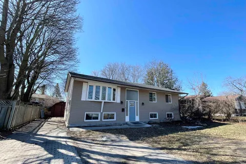 23 Somerset Street, ON K8V 5T7