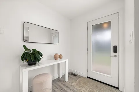6 Orchard Avenue, ON K9A 1S8