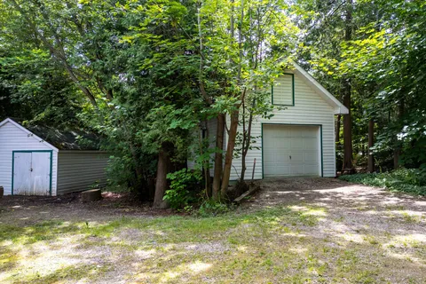 313 Cedar Avenue, ON N4L 1W5
