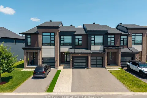 478 Trident Mews, ON K1T 0T2