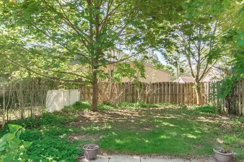 71 Briscoe Street, ON N6C 1W8