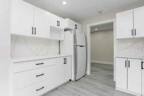 376 Highview Drive, ON N5R 5Z6