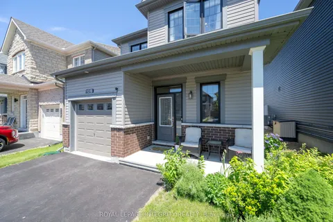 108 Pin Cherry Grove, ON K1W 0J5