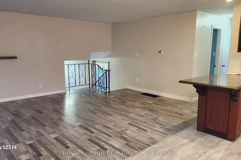 23 Parkview Avenue, ON N4L 1E5