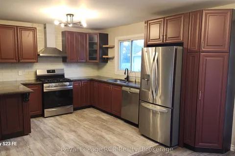 23 Parkview Avenue, ON N4L 1E5