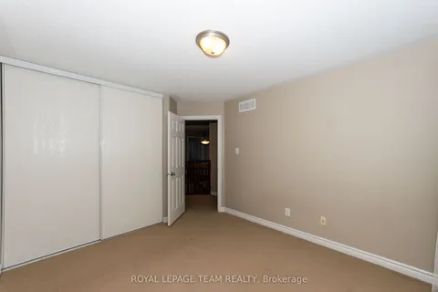 120 Tapestry Drive, ON K2J 0H3