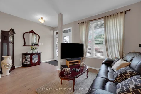 23 Mathews Court, ON N3T 0A9