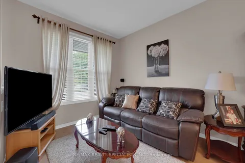 23 Mathews Court, ON N3T 0A9